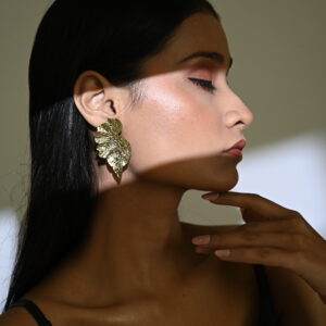 Scintillare by Sukkhi Dramatic Style Gold